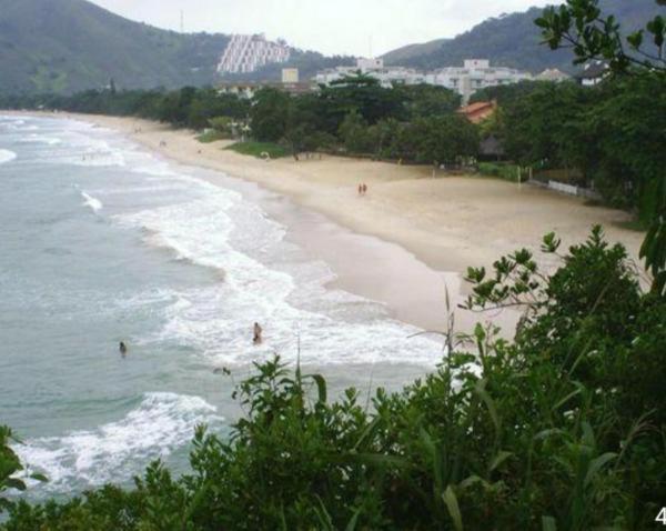 Apartamento Wembley Tênis - Praia das Toninhas Apartment Ubatuba Exterior foto