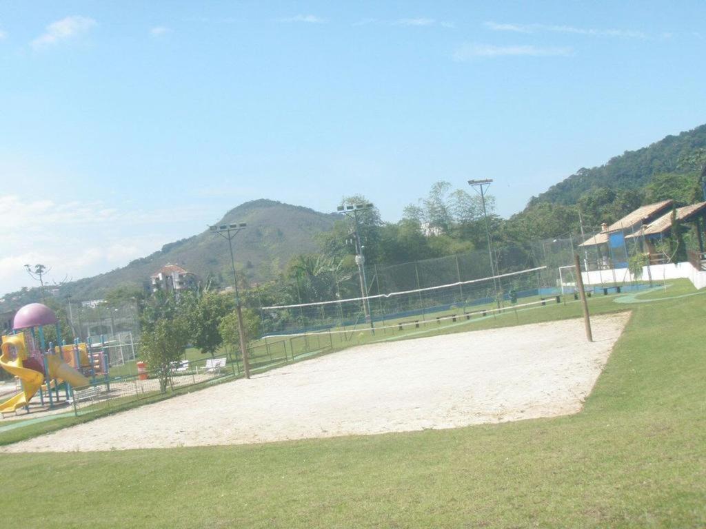 Apartamento Wembley Tênis - Praia das Toninhas Apartment Ubatuba Exterior foto